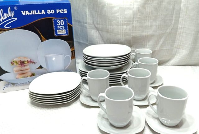 PLATOS VASOS FUENTES Y CUBIERTOS