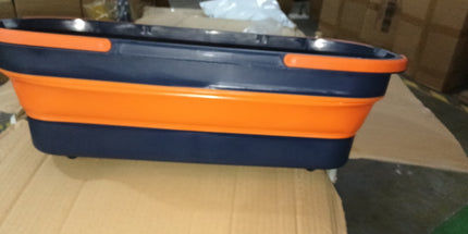 Limpiador de piso rectangular con caño de acero inoxidable y limpiador de plastico con paño de microfibra de 42Cm mas cubo plegable