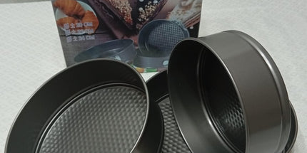 Set de 3 Moldes para cocina redondos para torta con cierre lateral de 20 - 22 - 24cm de diametro