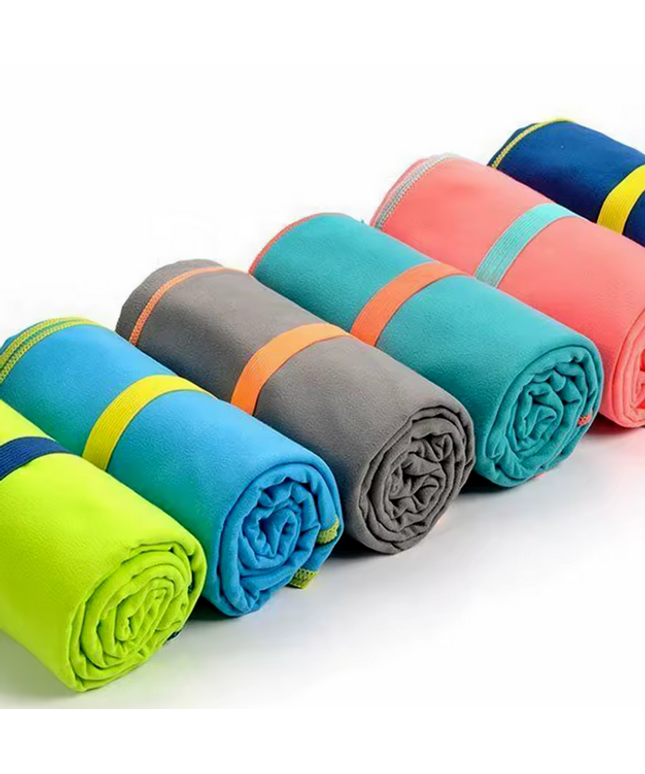 Toalla deportiva grande en microfibra muy absorvente 80 x 150 cm