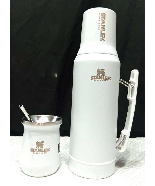 Termo STANLEY con manija de acero inoxidab de 1.2Litros con con mate y bombilla c