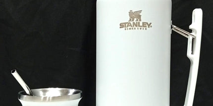 Termo STANLEY con manija de acero inoxidab de 1.2Litros con con mate y bombilla c