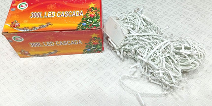 Cascada de 300 luces led para fiesta, ornamentación, articulos navideños