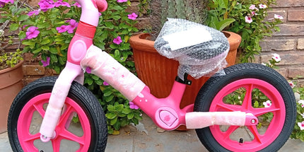 Patacleta para niños rodado 12 con ruedas de goma de distintos colores