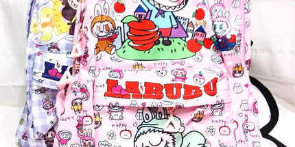 Mochilas escolares grandes de diversos motivos