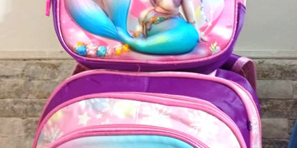 Mochila tres cuerpos con carrito. MOchila , lanchera y cartuchera. Excelnte calidad