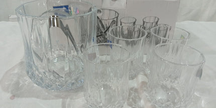 Hielera con 4 vasos