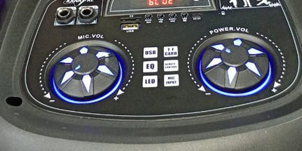 Parlante Tucana, marca KANJI, 8" pulgadas con panel LED, excelente sonido, c/micrófono y control remoto
