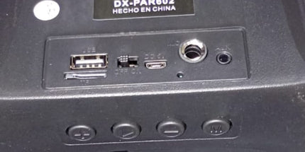 Parlante DINAX SOUND, 6.5" pulgadas, luz LED (NO incluye micrófono) EXELENTE SONIDO.