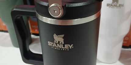 Vaso térmico de 1L con doble pico y manija